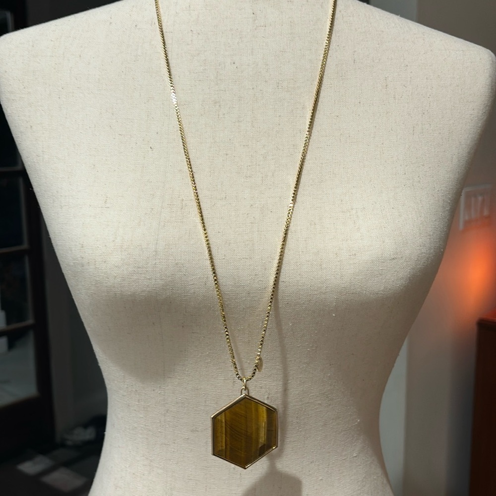 Henri bendel Safari Chic Tigers Eye Large Pendant Necklace NWT